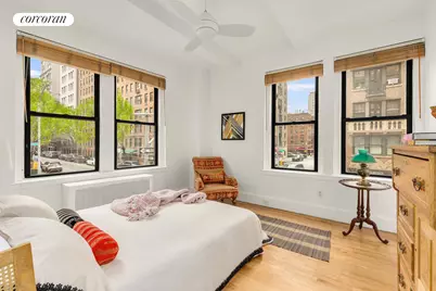 21 E 10th Street #2D, New York, NY 10003 - Photo 8