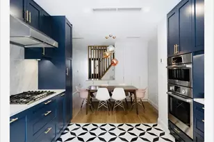 154 Powers St, New York City, NY 11211 - Photo 2