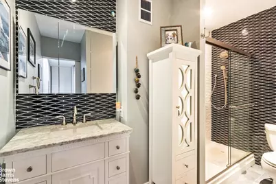 529 W 42nd Street #8N, New York City, NY 10036 - Photo 6