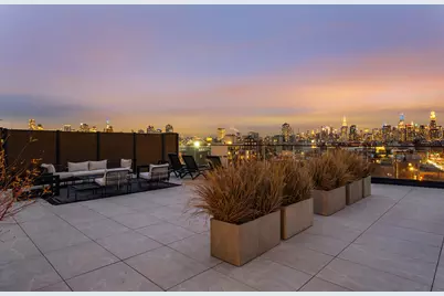 28 Herbert Street #3B, New York City, NY 11222 - Photo 16