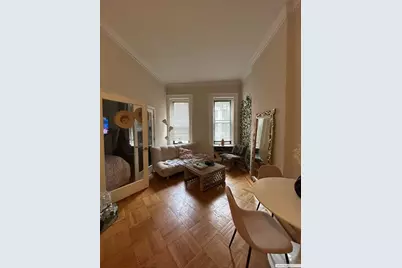 110 E 61st Street #2A, New York City, NY 10021 - Photo 2