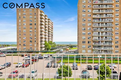 102-20 Rockaway Beach Boulevard #3C, New York City, NY 11694 - Photo 32