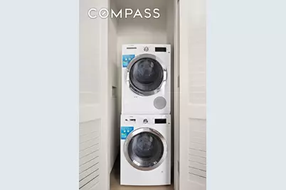 180 Front Street #2J, New York City, NY 11201 - Photo 8