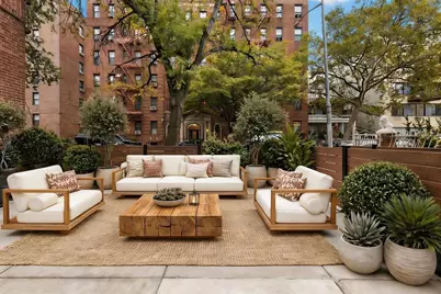 184 Hawthorne Street #1A, New York City, NY 11225 - Photo 6