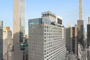 150 W 56th St, New York City, NY 10019 - Photo 6