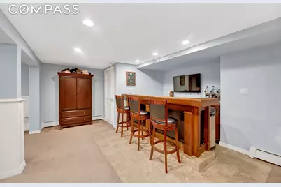 142-15 Newport Avenue, New York City, NY 11694 - Photo 36