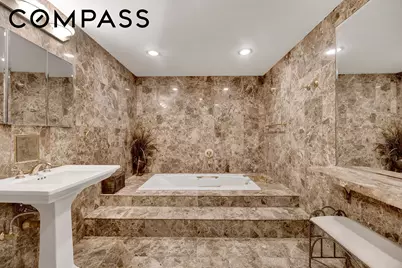142-15 Newport Avenue, New York City, NY 11694 - Photo 32