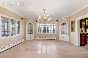 142-15 Newport Ave, New York City, NY 11694 - Photo 16