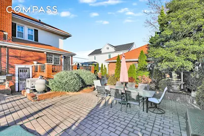 142-15 Newport Avenue, New York City, NY 11694 - Photo 40