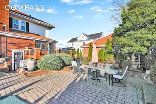 142-15 Newport Ave, New York City, NY 11694 - Photo 40