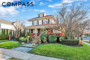 142-15 Newport Ave, New York City, NY 11694 - Photo 46