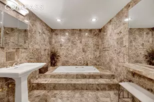 142-15 Newport Ave, New York City, NY 11694 - Photo 32