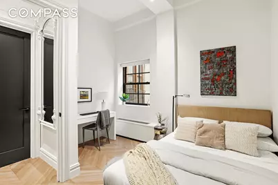 33 W 67th Street #4M, New York City, NY 10023 - Photo 8