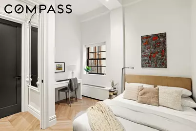 33 W 67th Street #4M, New York City, NY 10023 - Photo 8
