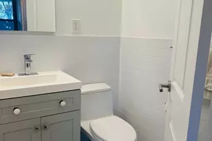 39-60 54th St, New York City, NY 11377 - Photo 6