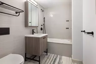 175 W 95th St, New York City, NY 10025 - Photo 8