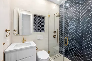 1073 Willoughby Ave, New York City, NY 11221 - Photo 8