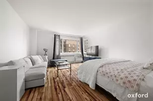 345 W 58th St, New York City, NY 10019 - Photo 1