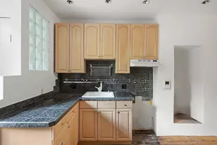 208 E 90th St, New York City, NY 10128 - Photo 10