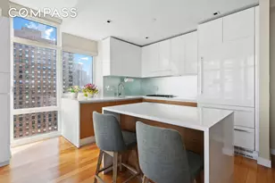 555 W 59th St, New York City, NY 10019 - Photo 4