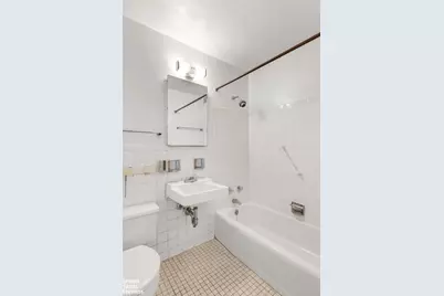 300 E 33rd Street #2LK, New York City, NY 10016 - Photo 6