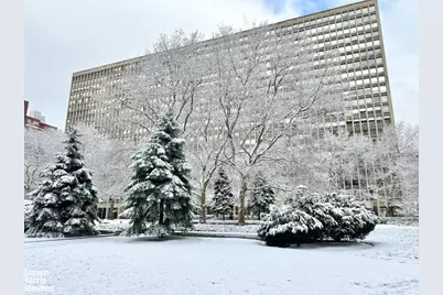 300 E 33rd Street #2LK, New York, NY 10016 - Photo 8