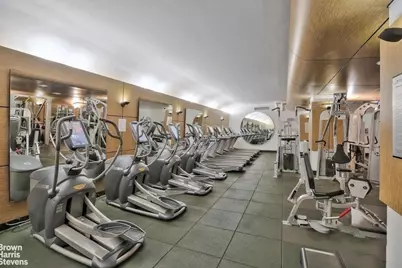 300 E 33rd Street #2LK, New York City, NY 10016 - Photo 10