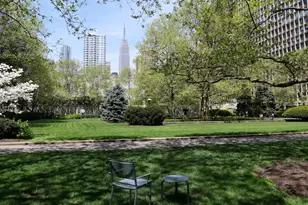 300 E 33rd St, New York City, NY 10016 - Photo 16