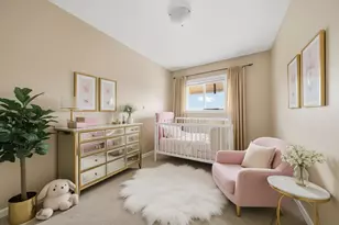 4246 E Tremont Ave, New York City, NY 10465 - Photo 32