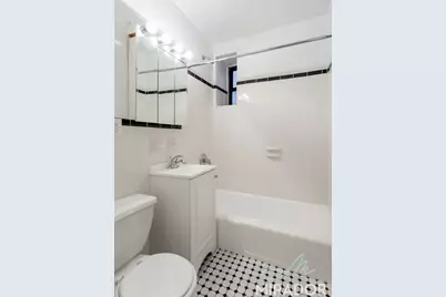425 E 74th Street #1D, New York, NY 10021 - Photo 8