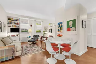 22 Irving Pl, New York, NY 10003 - Photo 2