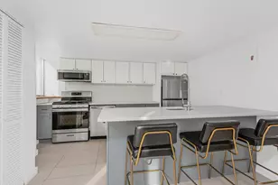 305 E 108th St, New York City, NY 10029 - Photo 2