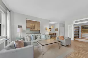 424 E 52nd St, New York City, NY 10022 - Photo 20