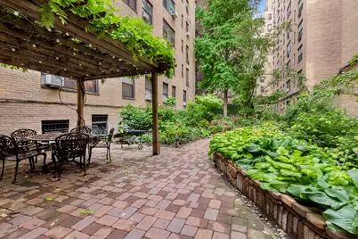 424 E 52nd Street #3A, New York City, NY 10022 - Photo 14