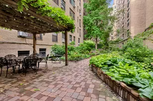 424 E 52nd St, New York City, NY 10022 - Photo 14