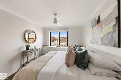 100 Bank Street #6C, New York City, NY 10014 - Photo 4