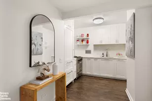 100 Bank St, New York City, NY 10014 - Photo 2