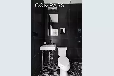 25 E 94th Street, New York, NY 10128 - Photo 28