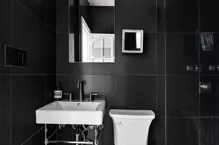 25 E 94th St, New York, NY 10128 - Photo 28