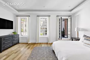 25 E 94th St, New York, NY 10128 - Photo 12