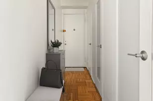 45 W 54th St, New York, NY 10019 - Photo 8