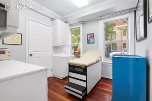 975 Park Ave, New York City, NY 10028 - Photo 6