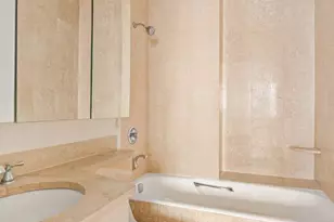 200 E 65th St, New York City, NY 10065 - Photo 14