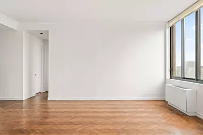 200 E 65th Street #30E, New York City, NY 10065 - Photo 4
