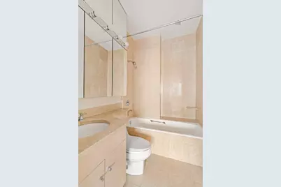 200-210 E 65th Street #30E, New York City, NY 10065 - Photo 14