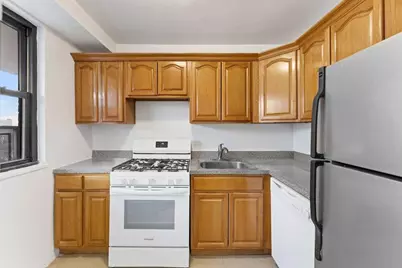 4705 Henry Hudson Parkway W #15G, New York City, NY 10471 - Photo 10