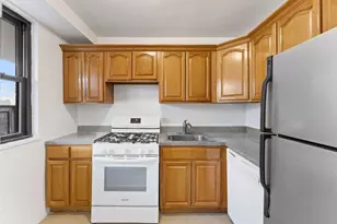 4705 Henry Hudson Pkwy W, New York City, NY 10471 - Photo 10