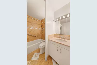 300 E 40th Street #6E, New York City, NY 10016 - Photo 12