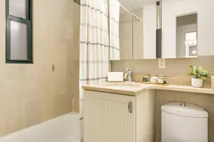 88 Horatio St, New York City, NY 10014 - Photo 10