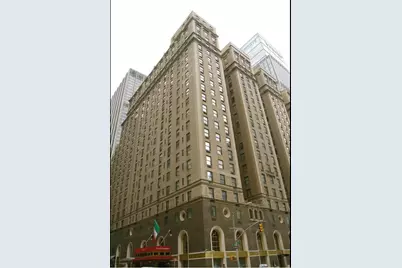 150 W 51st Street #1621, New York City, NY 10019 - Photo 10